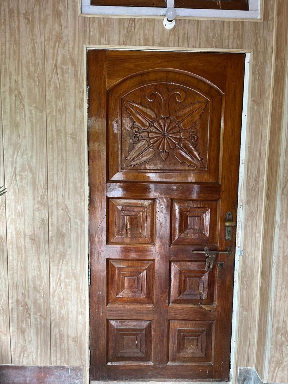 Amazing Homestay Гувахати Экстерьер фото