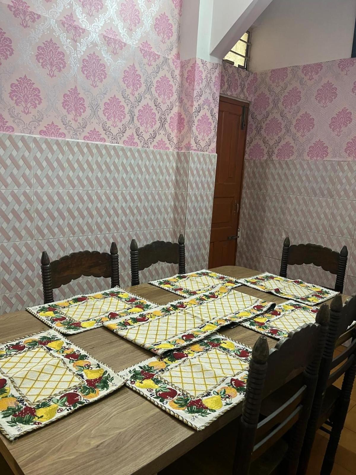 Amazing Homestay Гувахати Экстерьер фото