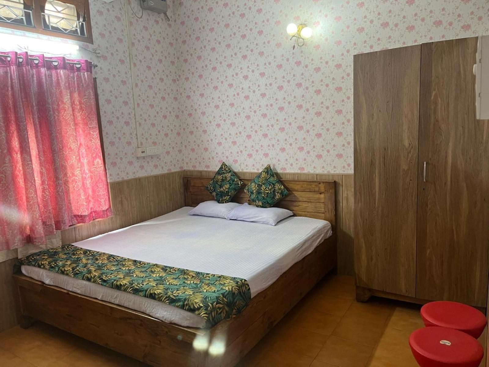Amazing Homestay Гувахати Экстерьер фото